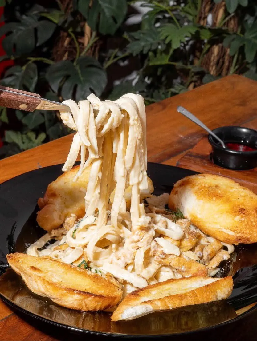 Ensaladas y Pastas