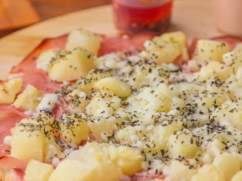 Pizza Hawaiana