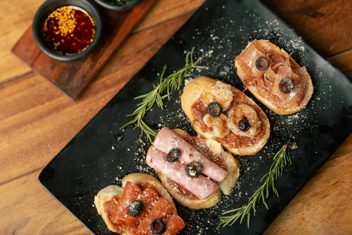 Bruschettas (5 pzs)