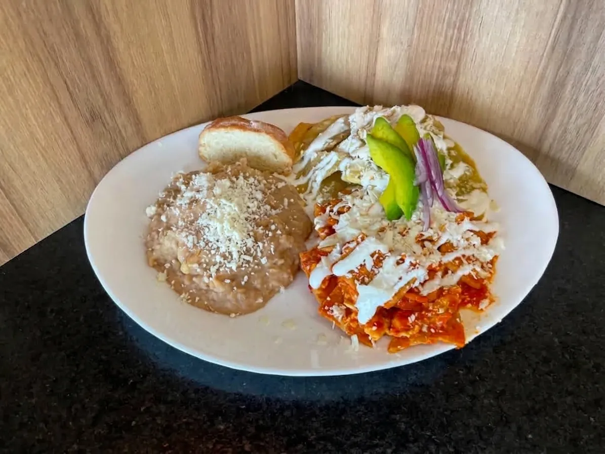 Chilaquiles Divorciados