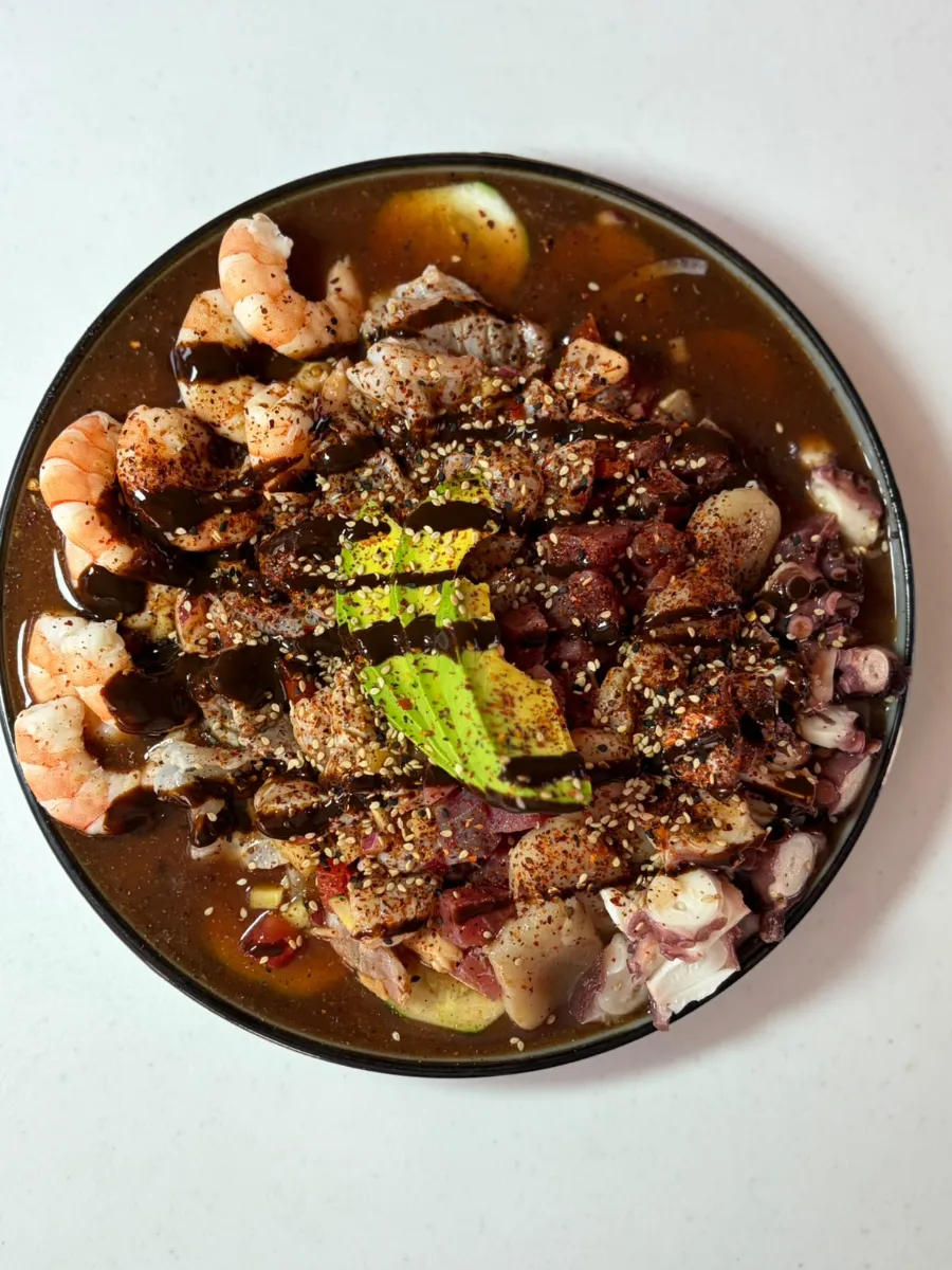 Botana Papú con Pulpo